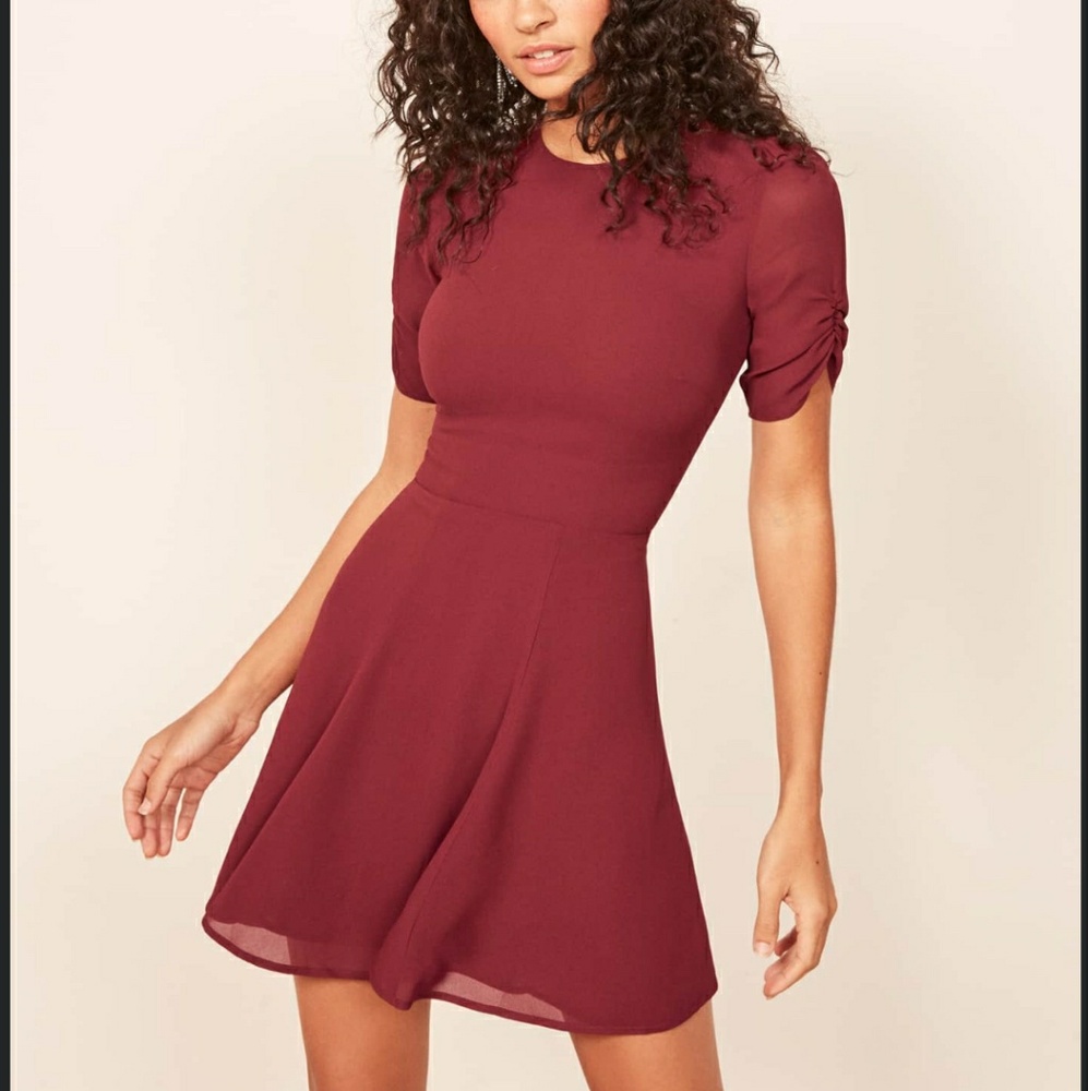 Reformation NWOT Gracie Dress in Red/Garnet Size 2